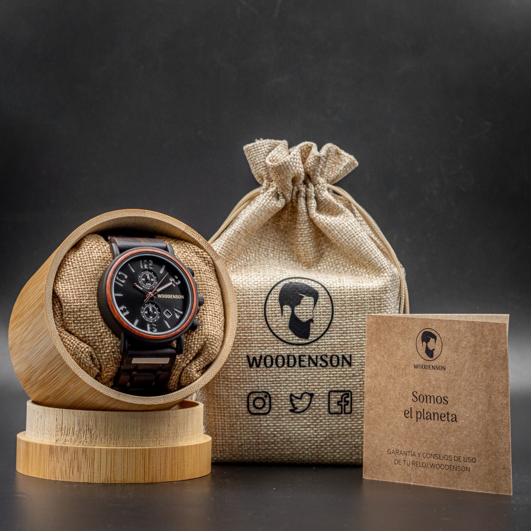 Reloj de pulsera de madera con números en la esfera modelo Terral -  Woodenson