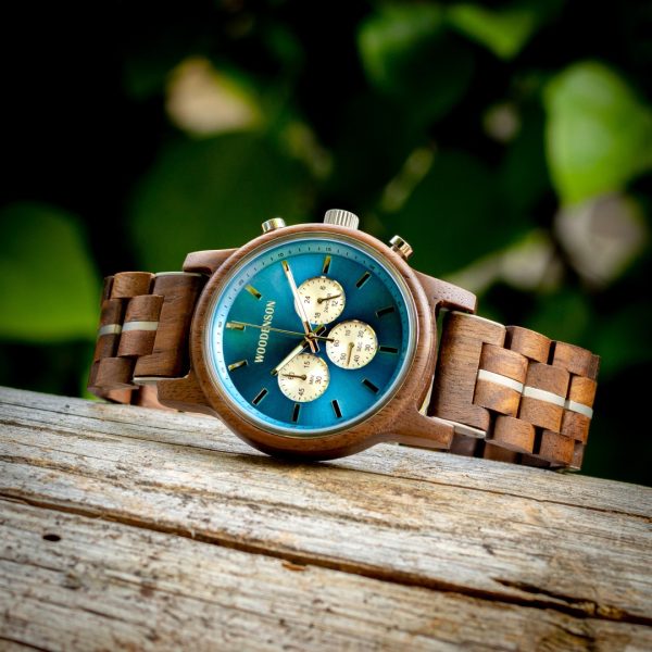 Reloj de pulsera de madera con números en la esfera modelo Terral -  Woodenson